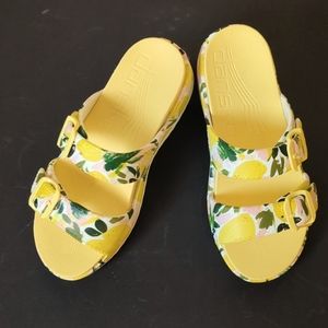 Dansko Kandi Slip-on Sandal - Lemon, Size 7